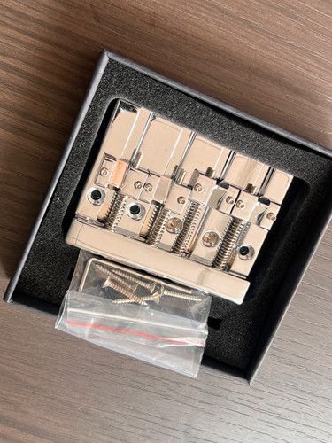 String high mass bass - us, 4